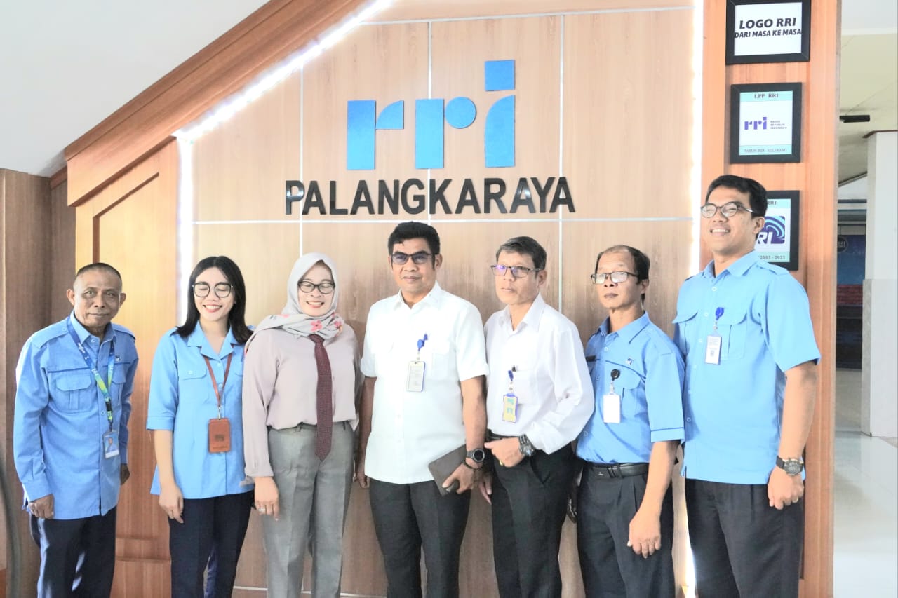 Kadis Kominfo Dan Rri Palangka Raya