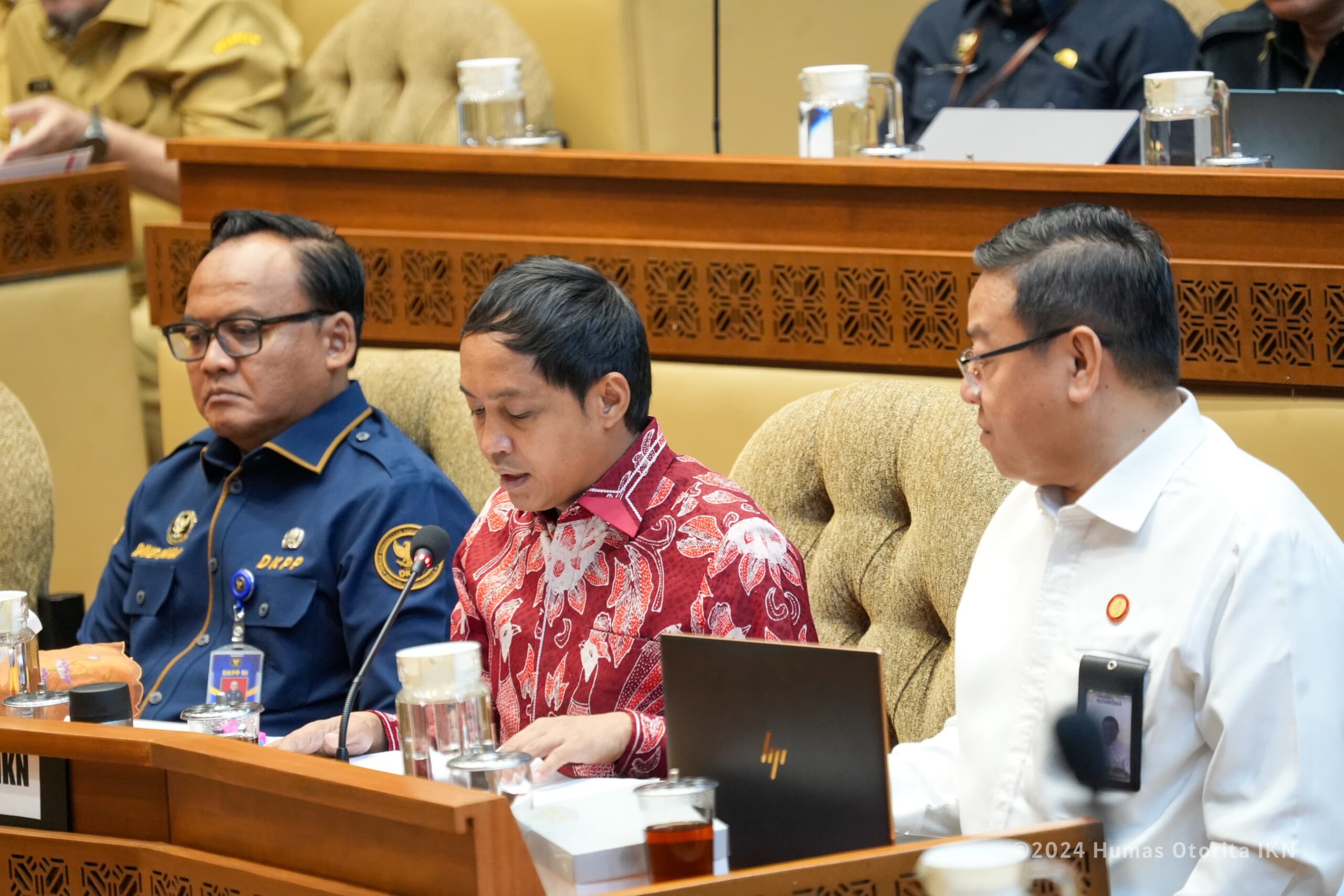 Rapat Dengar Pendapat Komisi Ii Dpr Ri, Di Kompleks Parlemen, Jakarta 3