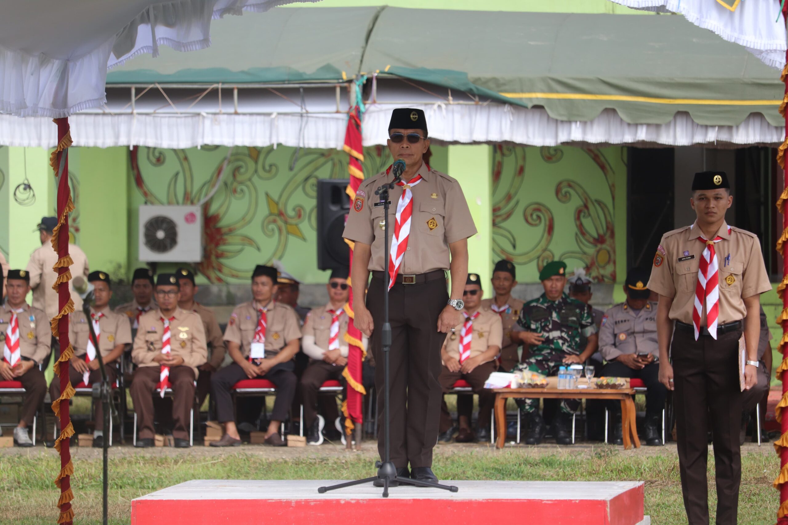 Hermon Buka Kemah Besar Pramuka Tingkat Kwartir Cabang Murung Raya Oke
