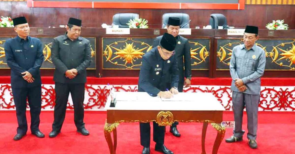 Pemkab Mura Dan Dprd Mura Penandatanganan Nota Kesepakatan