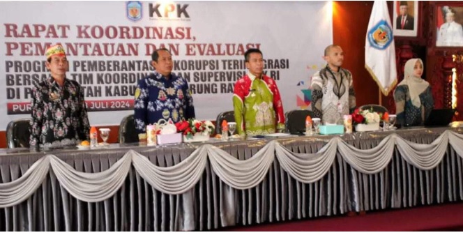 Rapat Koordinasi (rakor) Pemantauan Dan Evaluasi Program Pemberantasan Korupsi Terintegrasi Bersama Kpk Yang Bertempat Di Aula Cahai Ondhui Tingang, Gedung B Kantor Bupati