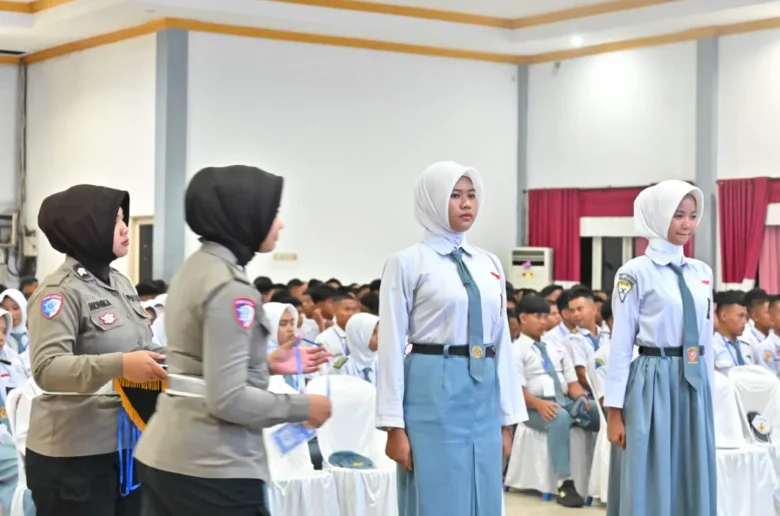 381 Sisiswa Mengikuti Kegiatan Polisi Keamanan Sekolah