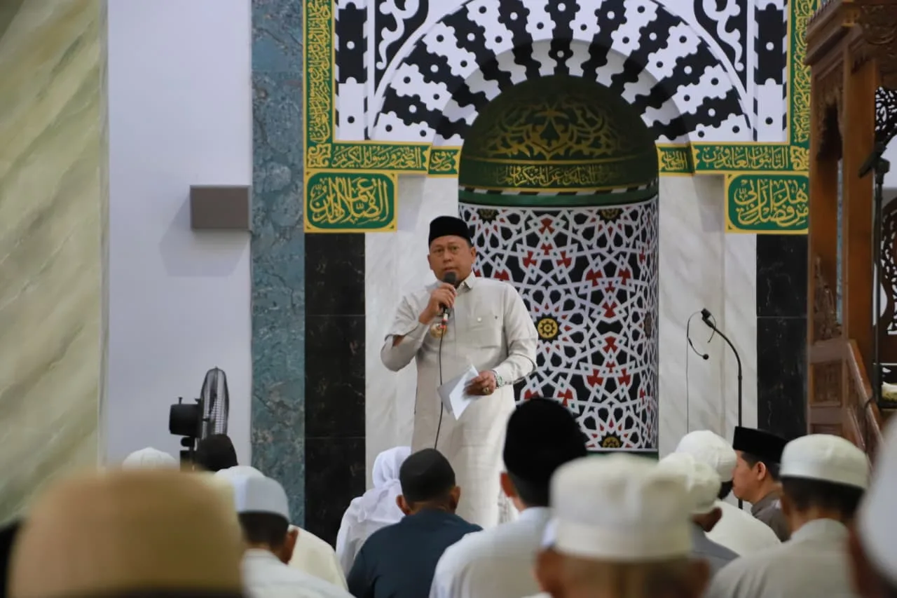 Bupati Batola Menyampaikan Pesan Saat Sholat Idul Fitri 1447 Hijriah Di Desa Tatah Mesjid