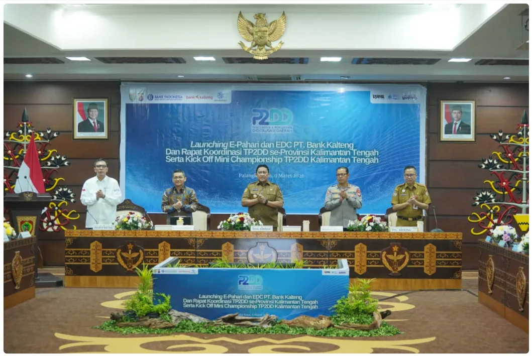 Wagub Kalteng Resmikan E Pahari Dan Edc Bank Kalteng Untuk Percepat Pajak Digital 1