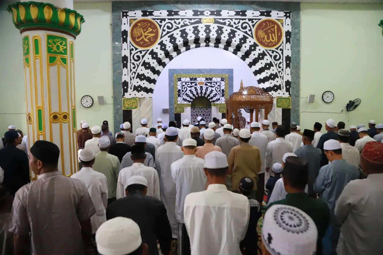 Suasana Sholat Idul Fitri 1447 Hijriah Di Tatah Masjid 1