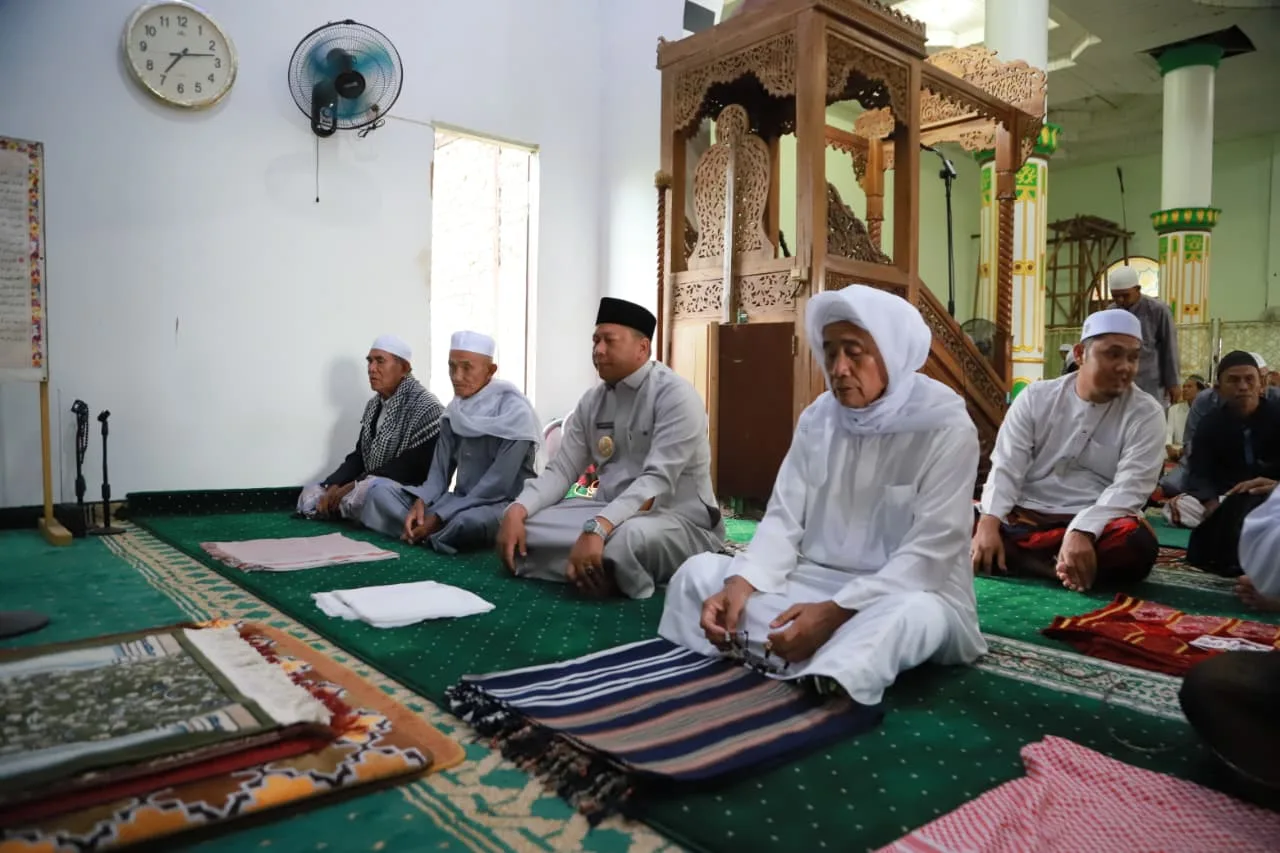 Suasana Sholat Idul Fitri 1447 Hijriah Di Tatah Masjid 2
