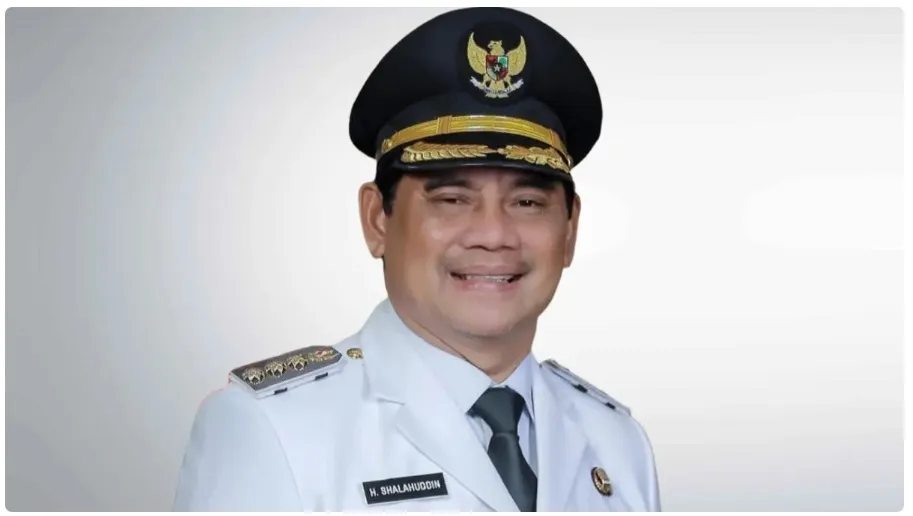 Bupati Barito Utara, H. Shalahuddin.
