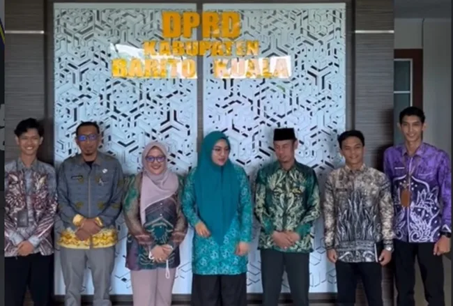 Ketua Dprd Batola Ayu Dyan Liliana Sari Wiryono Menerima Kunjungan Dan Kehadiran Rombongan Bawaslu Batola 2