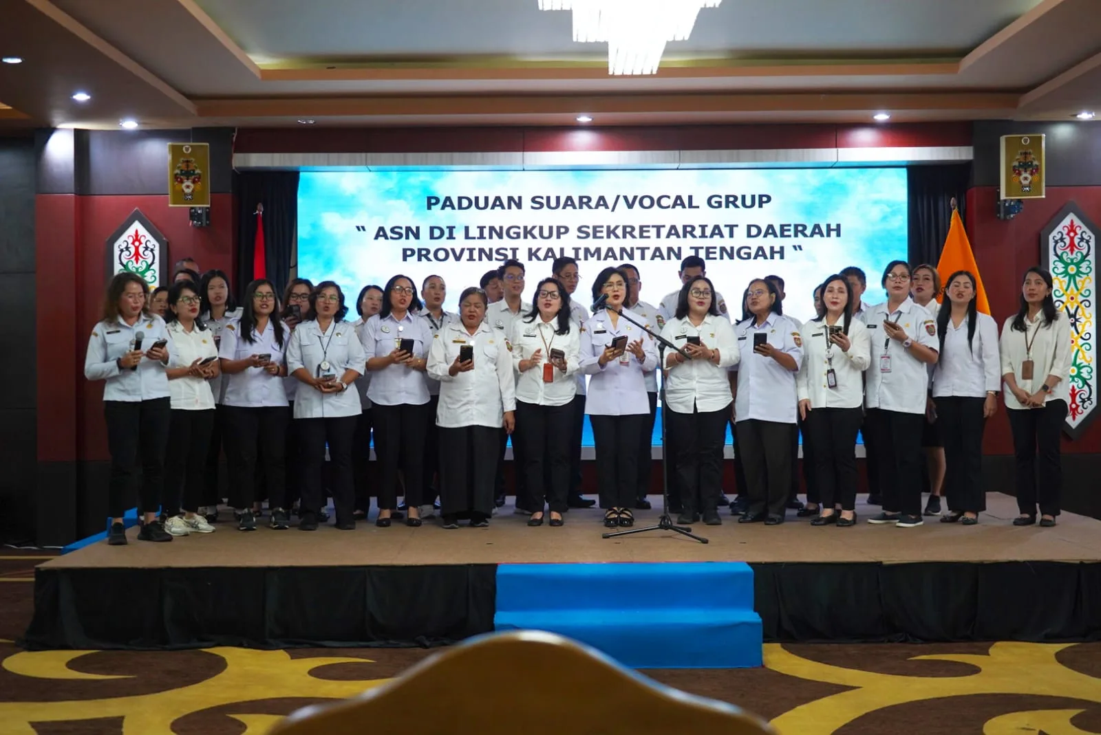Paduan Suara Asn Di Lingkup Sekretariat Daerah Provinsi Kalimantan Tengah (ist)