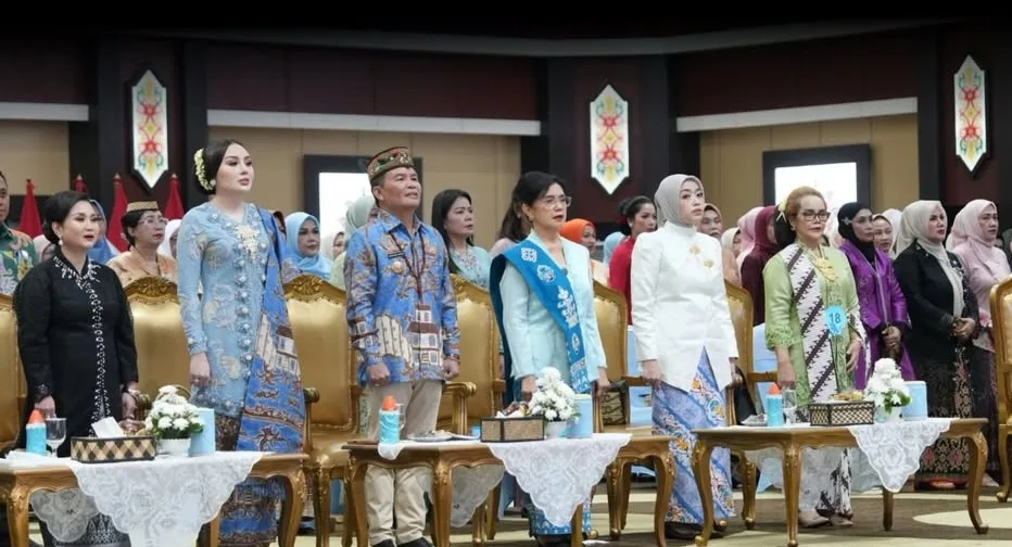 Wakil Ketua I Dprd Kalteng, Riska Agustin, Menghadiri Peringatan Hari Kartini Ke 147 Tingkat Provinsi Kalimantan Tengah Tahun 2026 2