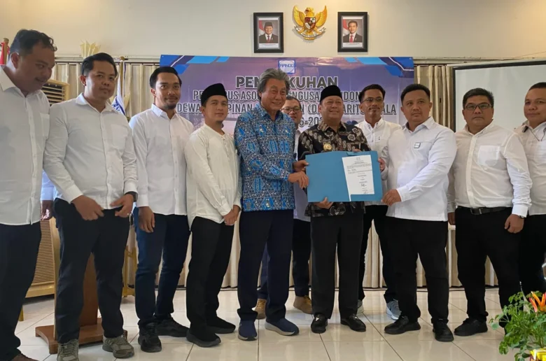 Bupati Batola Menghadiri Pengukuhan Dpk Apindo Batola