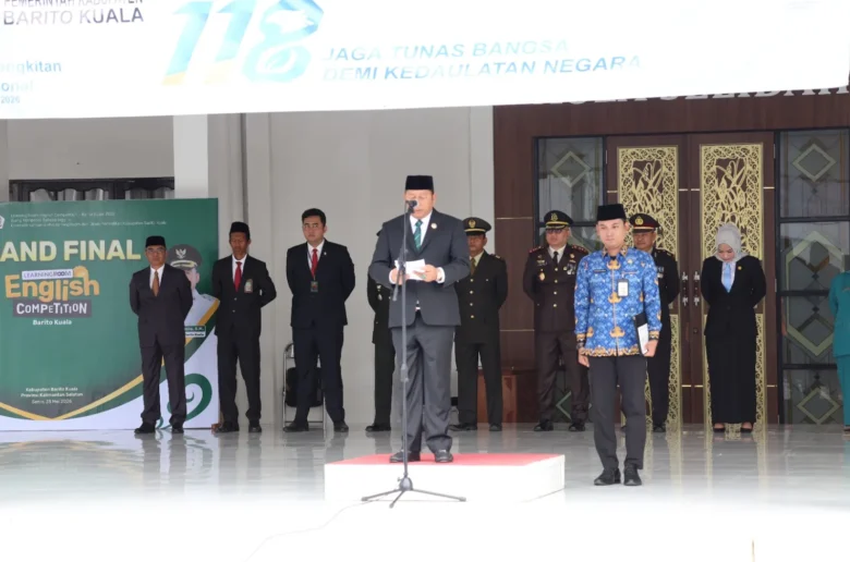 Bupati Batola Sebagai Inspektur Upacara Harkitnas Sekaligus Membacakan Sambutan Menteri Komunikasi Dan Digital (komdigi) Republik Indonesia