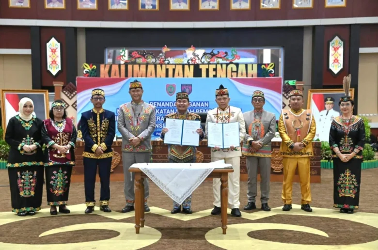 Penandatanganan Nota Kesepakatan Hibah Pembangunan Resimen Induk Komando Daerah Militer (rindam) Xxii Tambun Bungai