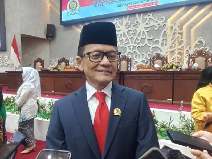 Anggota Dprd Kalteng, Freddy Ering