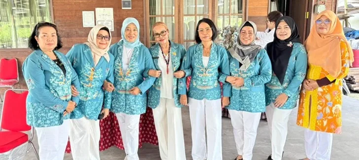 Ikatan Istri Karyawan Dan Karyawati (fisdawan) Dprd Kalteng