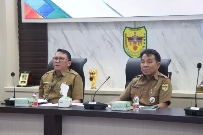 Pemerintah Kabupaten Gunung Mas Kembali Menggelar Rapat Evaluasi Terkait Pengawasan Dan Penertiban Distribusi Bahan Bakar Minyak (bbm) Di Wilayah Kuala Kurun Dan Sekitarnya