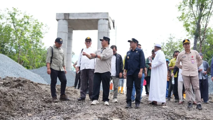 Bupati Barito Utara Minta Perbaikan Jembatan Petake Dipercepat, Pantau Progres Jembatan Tumpung Laung Sikan