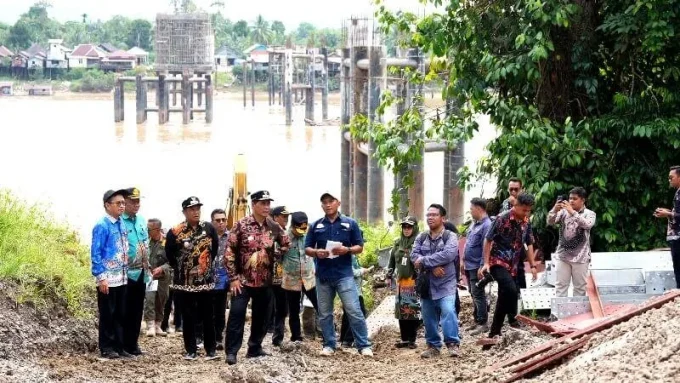 Bupati Shalahuddin Tinjau Sejumlah Proyek Strategis Dalam Kota Muara Teweh, Tekankan Kualitas Dan Ketepatan Waktu