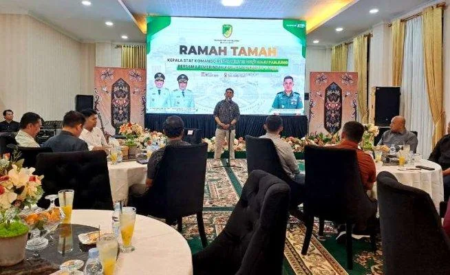 Suasana Pemkab Barito Utara Melaksanakan Acara Ramah Tamah Dengan Kasrem 102 Pjg, Kolonel Inf Jajang Kurniawan