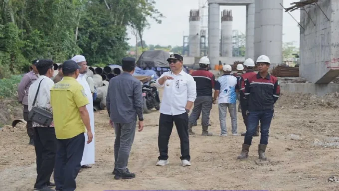 Bupati Barito Utara, H. Shalahuddin Bersama Jajaran Perangkat Daerah Melaksanakan Kunjungan Kerja Ke Kecamatan Montallat Kabupaten Barito Utara