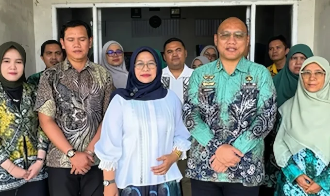 Kabag Hukum Setda Batola, Mahardhika Prima Wijaya Rosady, S.h Bersama Tim Lembaga Konsultasi Dan Bantuan Hukum Universitas Lambung Mangkurat (lkbh Ulm)