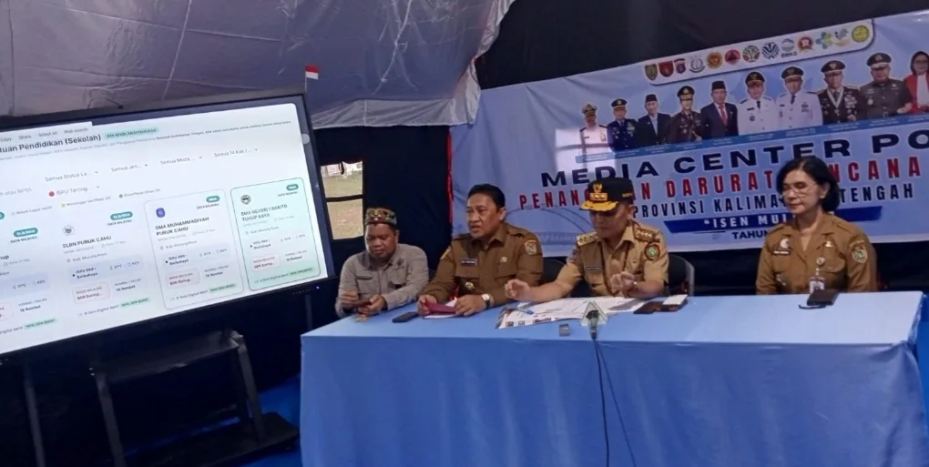 Suasana Konferensi Pers Yang Digelar Di Media Center Posko Pusat Karhutla Kalteng