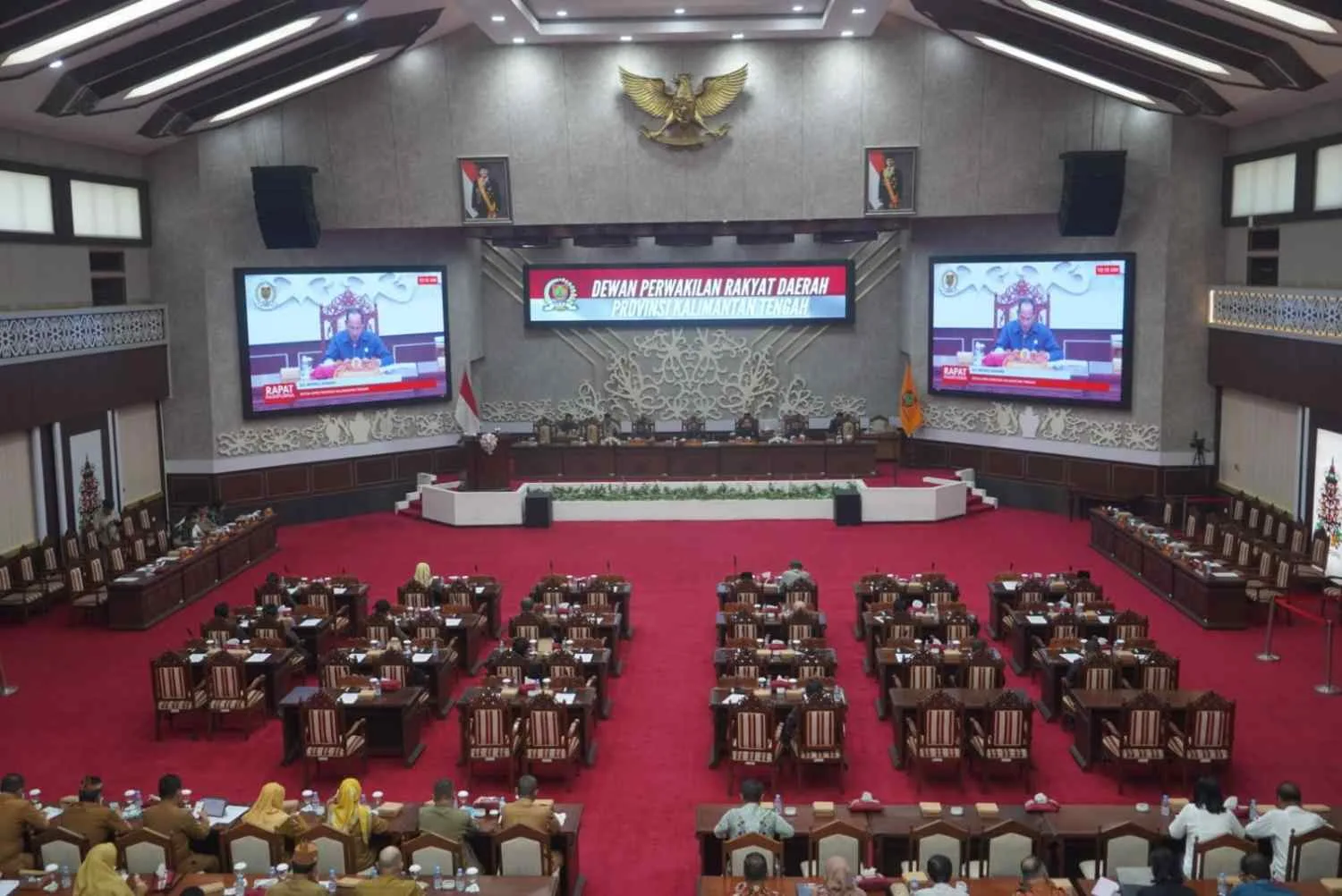 Suasana Rapat Paripurna